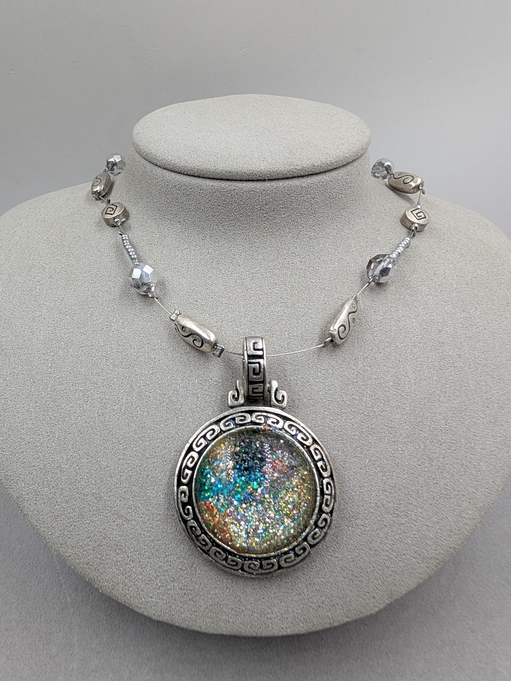 Chico’s Multicolor Glitter Statement Pendant Necklace Silver Tone | 0837